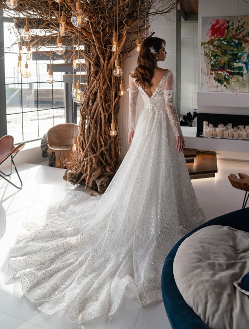 https://elisebride.ro/images/stories/virtuemart/product/EMILIA            (2).jpg